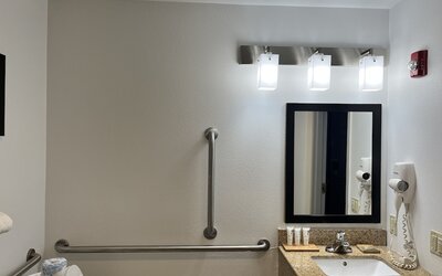 Country Inn & Suites by Radisson, Harrisburg - Hershey West, PA