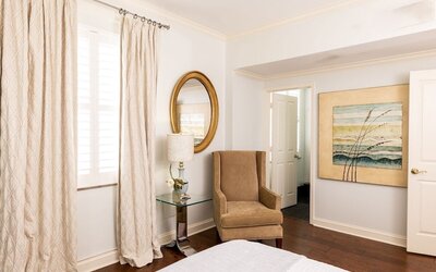 Old Capitol Inn