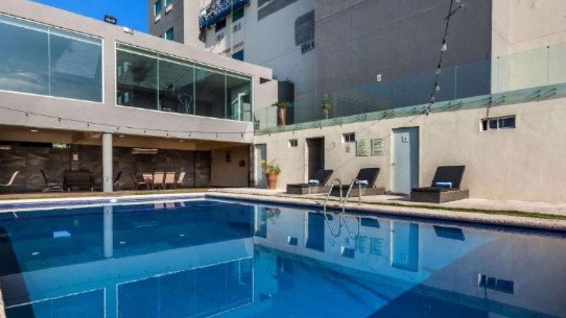 CHN Monterrey Aeropuerto