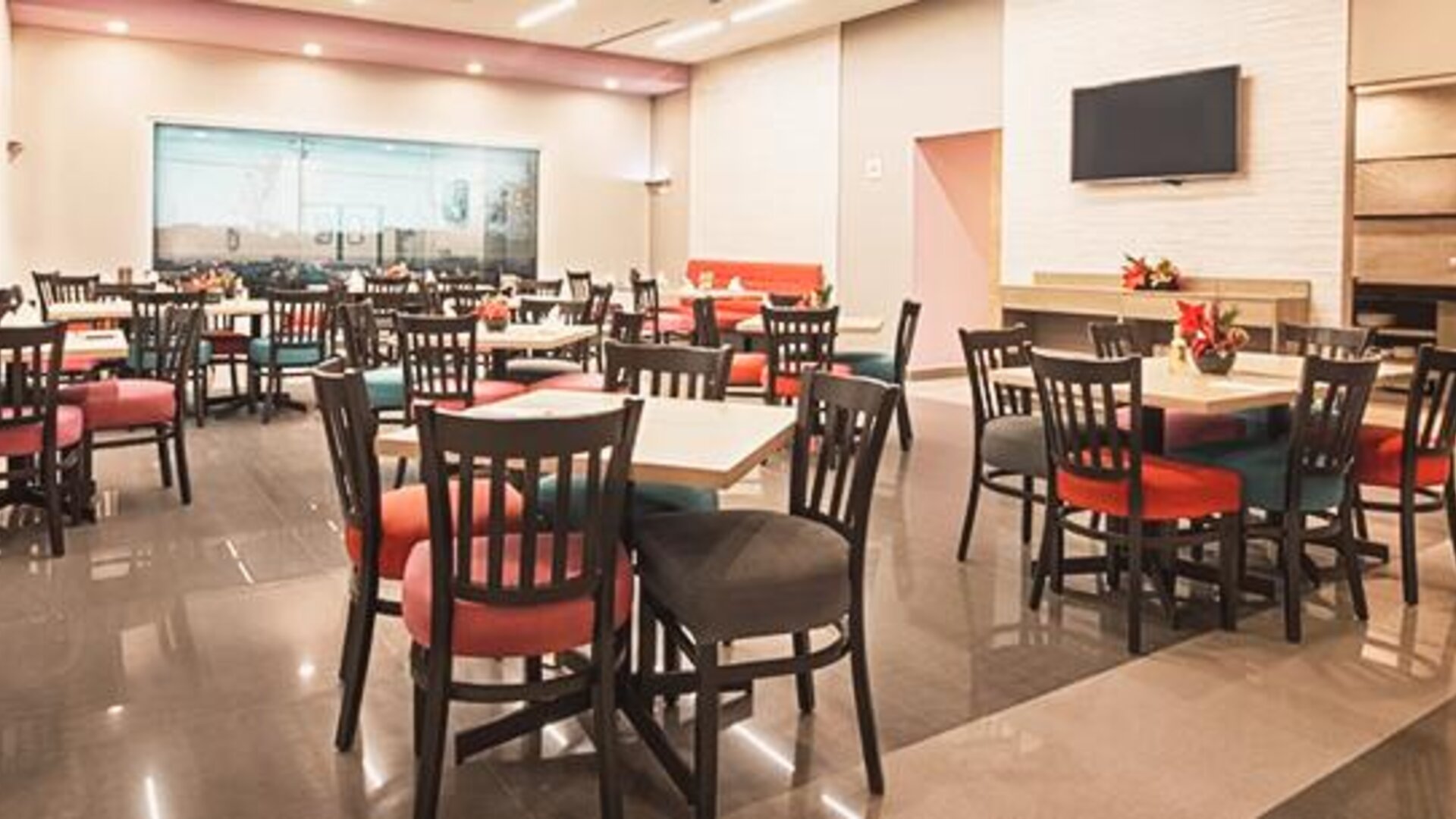 CHN Monterrey Aeropuerto