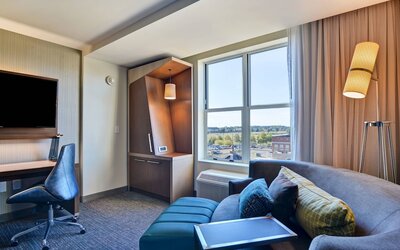 Courtyard by Marriott Jackson Madison