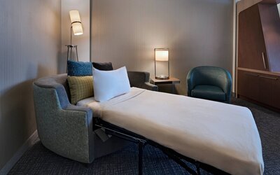 Courtyard by Marriott Jackson Madison