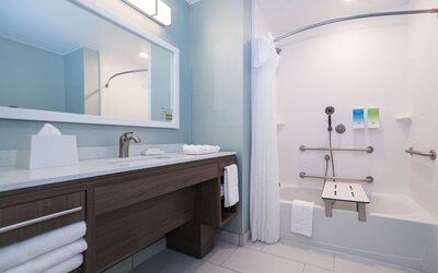 Home2 Suites by Hilton Jackson Flowood Airport Area