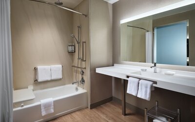 AC Hotel by Marriott Jackson Ridgeland