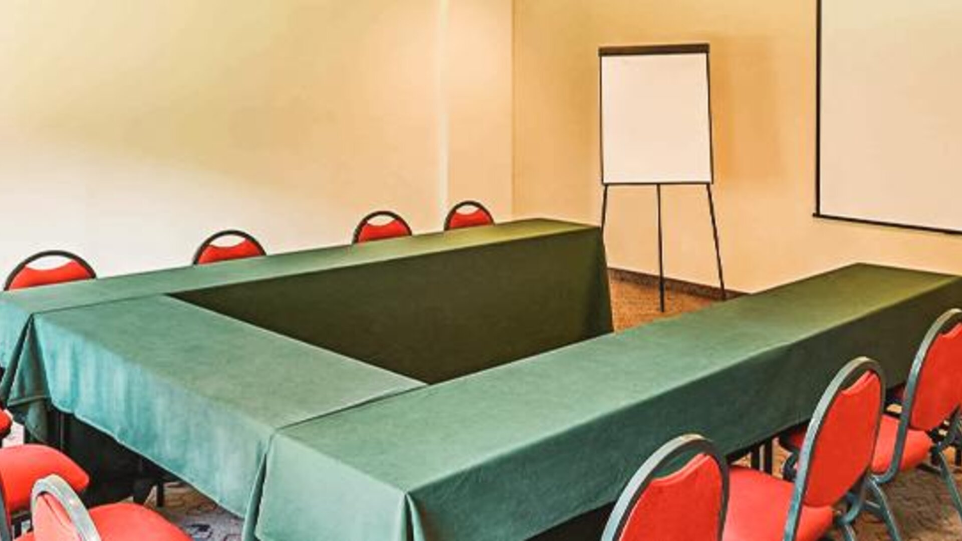 Ibis Monterrey Aeropuerto