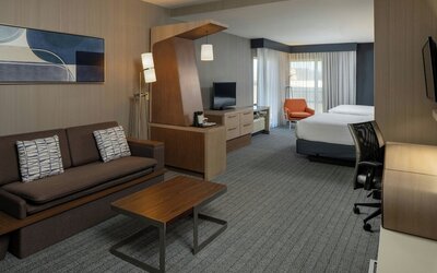 Courtyard by Marriott Jackson Airport/Pearl
