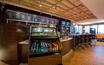 Courtyard by Marriott Jackson Airport/Pearl