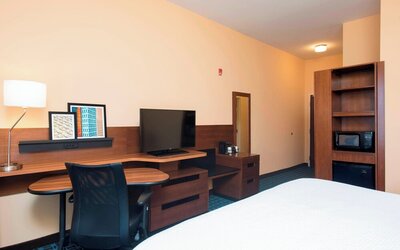 Fairfield Inn & Suites by Marriott Jackson Clinton