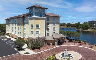 Hotel Indigo Jacksonville-Deerwood Park by IHG