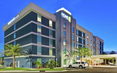 Home2 Suites by Hilton Jacksonville-South/St. Johns Town Ctr