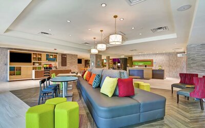 Home2 Suites by Hilton Jacksonville-South/St. Johns Town Ctr