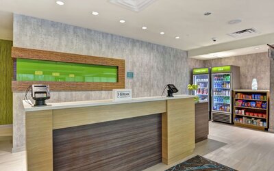 Home2 Suites by Hilton Jacksonville-South/St. Johns Town Ctr