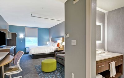 Home2 Suites by Hilton Jacksonville-South/St. Johns Town Ctr