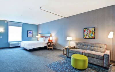 Home2 Suites by Hilton Jacksonville-South/St. Johns Town Ctr