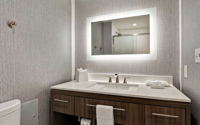 Home2 Suites by Hilton Jacksonville-South/St. Johns Town Ctr