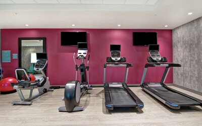 Home2 Suites by Hilton Jacksonville-South/St. Johns Town Ctr