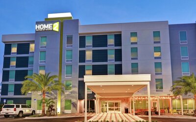 Home2 Suites by Hilton Jacksonville-South/St. Johns Town Ctr