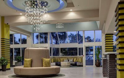 DoubleTree by Hilton Hotel Jacksonville Airport