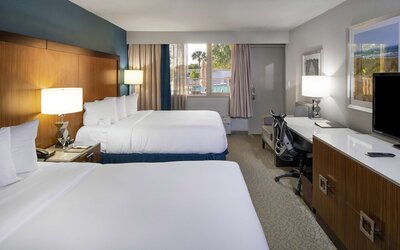 DoubleTree by Hilton Hotel Jacksonville Airport