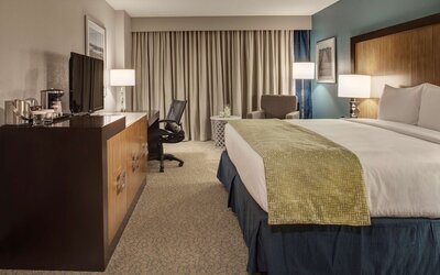 DoubleTree by Hilton Hotel Jacksonville Airport