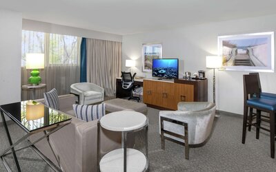 DoubleTree by Hilton Hotel Jacksonville Airport