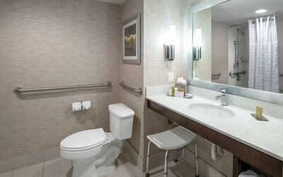 DoubleTree by Hilton Hotel Jacksonville Airport