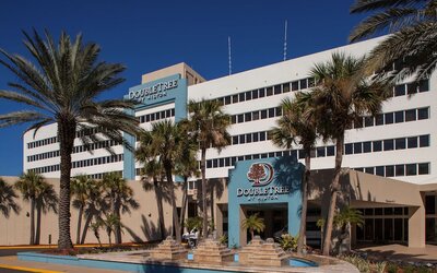 DoubleTree by Hilton Hotel Jacksonville Airport