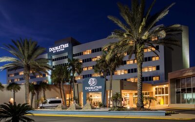 DoubleTree by Hilton Hotel Jacksonville Airport