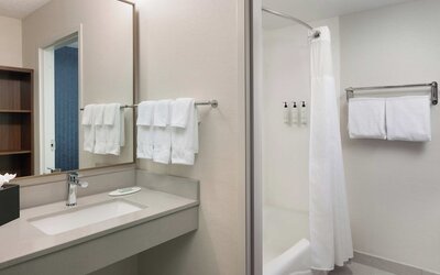 Fairfield Inn & Suites Jacksonville Airport