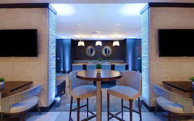 Embassy Suites by Hilton Jacksonville Baymeadows