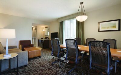 Embassy Suites by Hilton Jacksonville Baymeadows