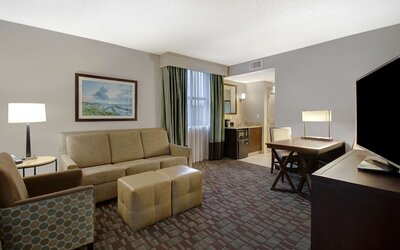 Embassy Suites by Hilton Jacksonville Baymeadows