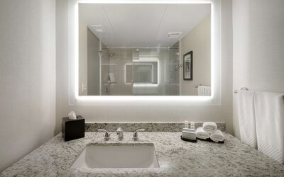 Embassy Suites by Hilton Jacksonville Baymeadows