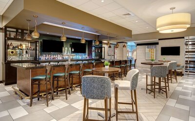 Embassy Suites by Hilton Jacksonville Baymeadows