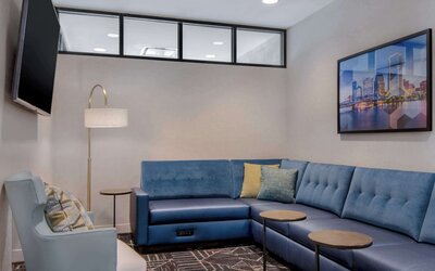 Home2 Suites By Hilton Jacksonville Downtown