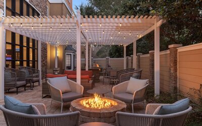 Homewood Suites by Hilton Jacksonville Deerwood Park