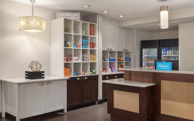 Homewood Suites by Hilton Jacksonville Deerwood Park