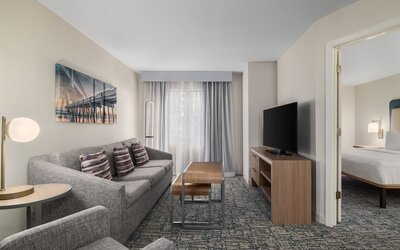 Homewood Suites by Hilton Jacksonville Deerwood Park