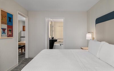 Homewood Suites by Hilton Jacksonville Deerwood Park
