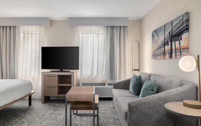 Homewood Suites by Hilton Jacksonville Deerwood Park