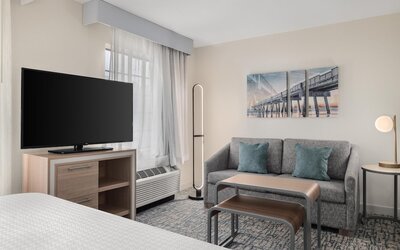Homewood Suites by Hilton Jacksonville Deerwood Park