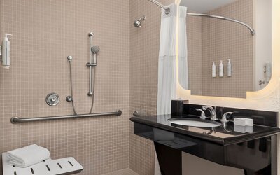 Homewood Suites by Hilton Jacksonville Deerwood Park