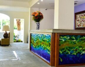 Puerto De Luna Pet Friendly & Family Suites