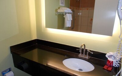 SureStay Plus Hotel by Best Western St Marys Cumberland