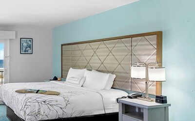 Ocean Sands Beach Boutique Inn - 1 Acre Private Beach
