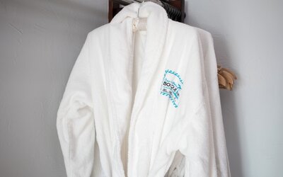 Ocean Sands Beach Boutique Inn - 1 Acre Private Beach