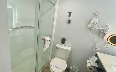 Ocean Sands Beach Boutique Inn - 1 Acre Private Beach