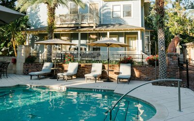 The Collector Inn - Adults Only