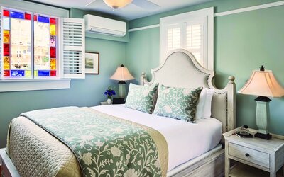 The Collector Inn - Adults Only