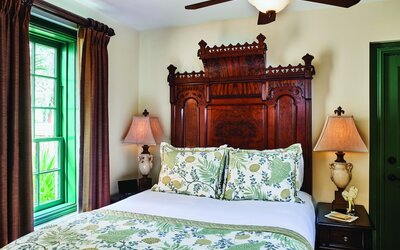 The Collector Inn - Adults Only